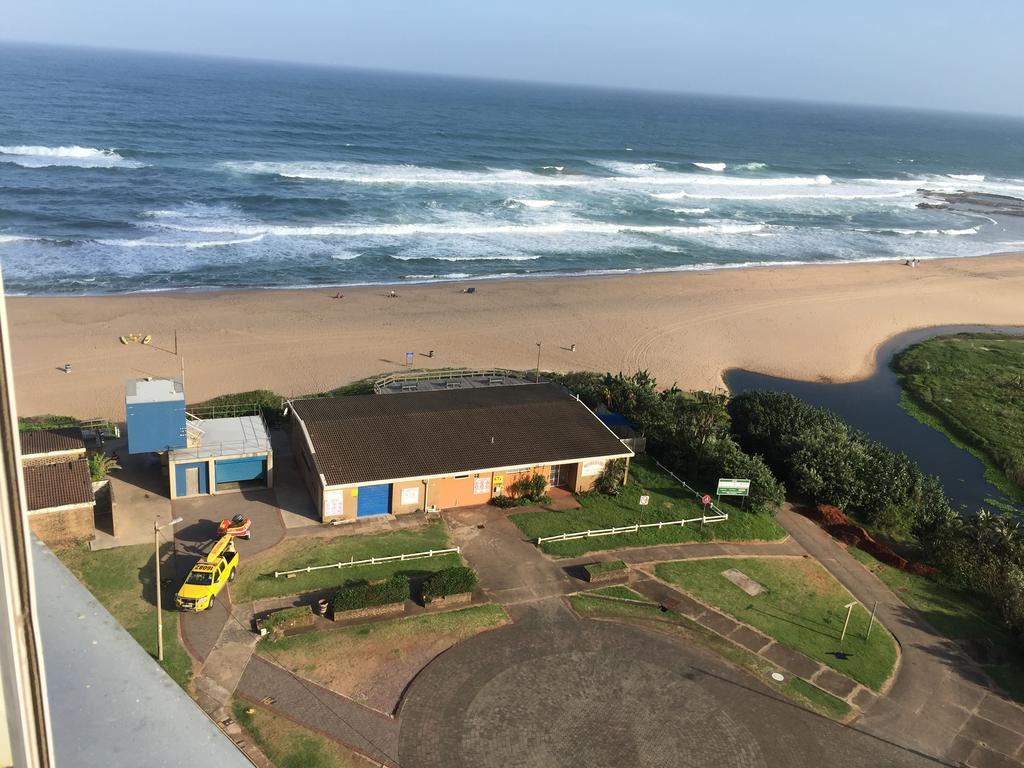 South Coast Beachfront Holiday Apartments Amanzimtoti Exterior photo