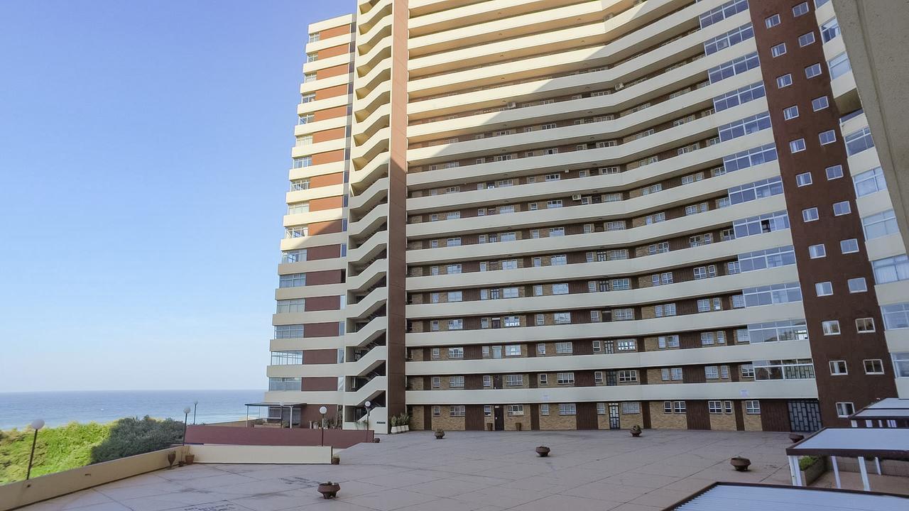 South Coast Beachfront Holiday Apartments Amanzimtoti Exterior photo